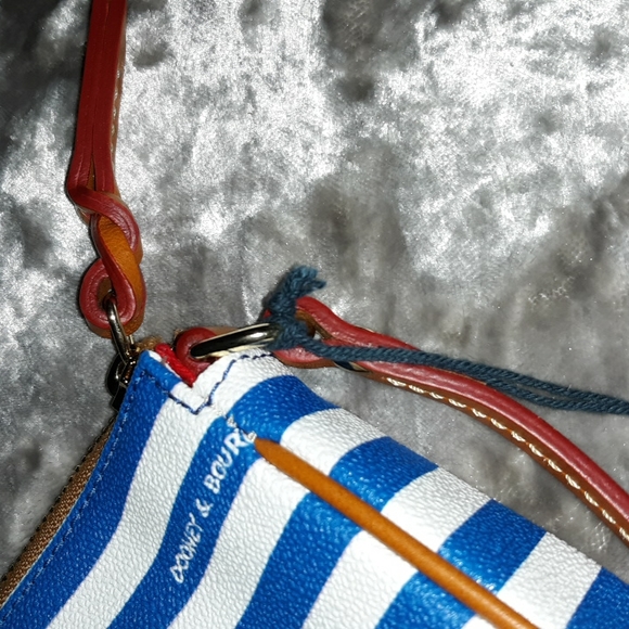 DOONEY & BOURKE "Sullivan" Coated Cotton Lexi Pouchette Stripped Crossbody - Picture 8 of 13